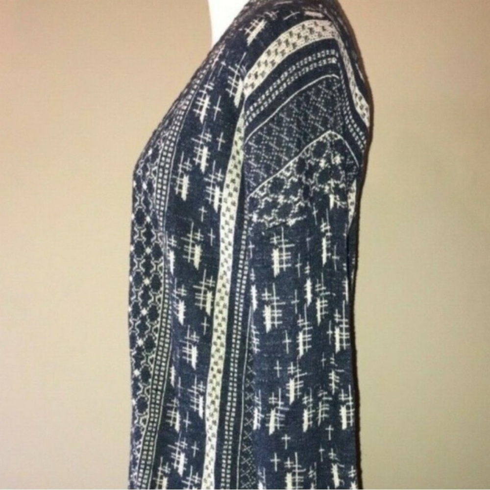 Lucky Brand Women Cardigan Sweater Blue white Geometric Stitch Pattern - Picture 2 of 8